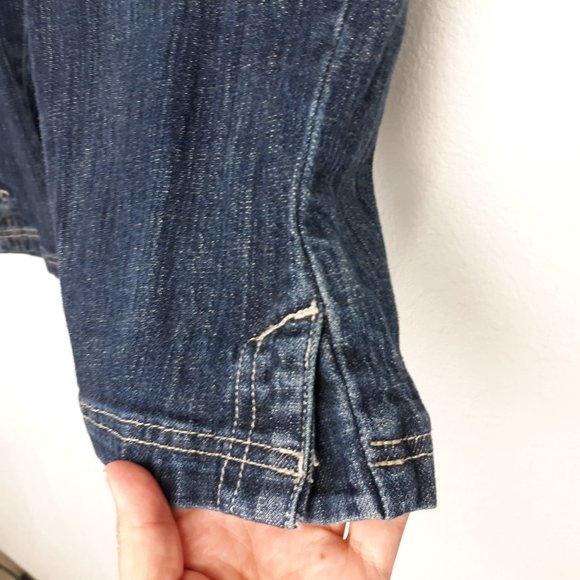 LEE Women's Capri Jeans Size 10 Just Below the Waist Medium Wash Blue Denim - Picture 4 of 15